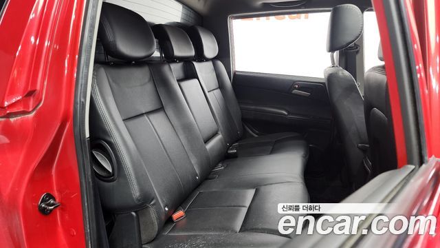 KG Mobility KORANDO 2018 — photo 12