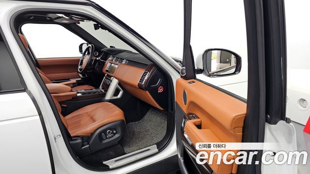 Land Rover Range Rover 2017 — photo 11