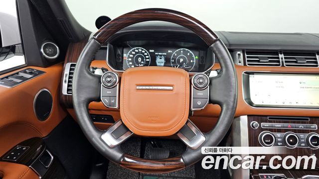 Land Rover Range Rover 2017 — photo 13