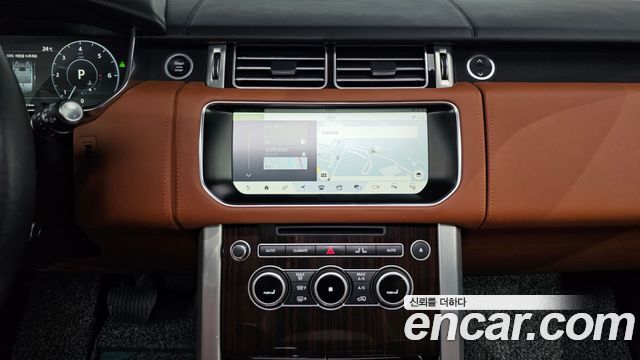 Land Rover Range Rover 2017 — photo 14