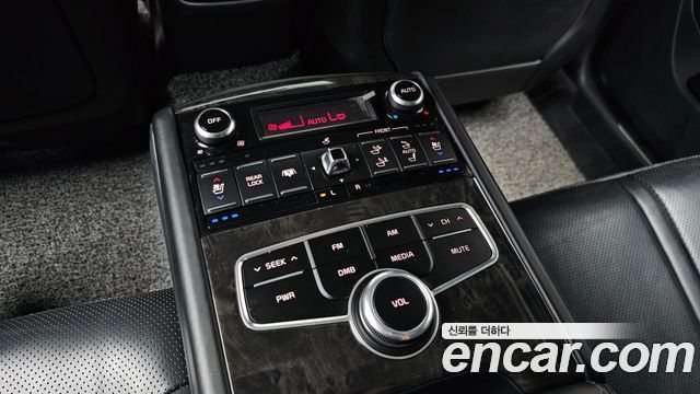 Kia K9 2017 — photo 19