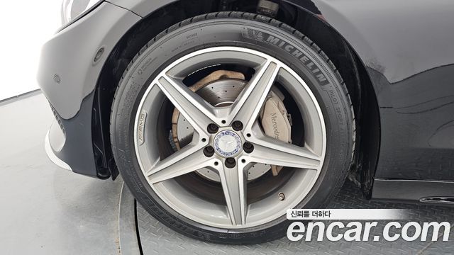 Mercedes-Benz C-Class 2017 — photo 5