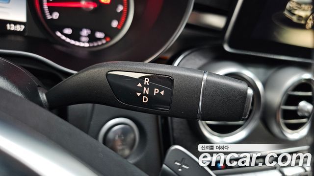 Mercedes-Benz C-Class 2017 — photo 9