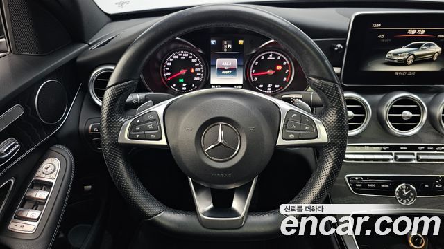 Mercedes-Benz C-Class 2017 — photo 13