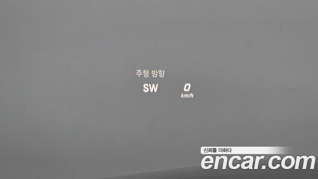 Mercedes-Benz C-Class 2017 — photo 17