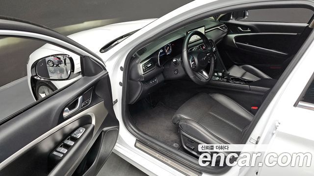 Genesis G70 2023 — photo 12