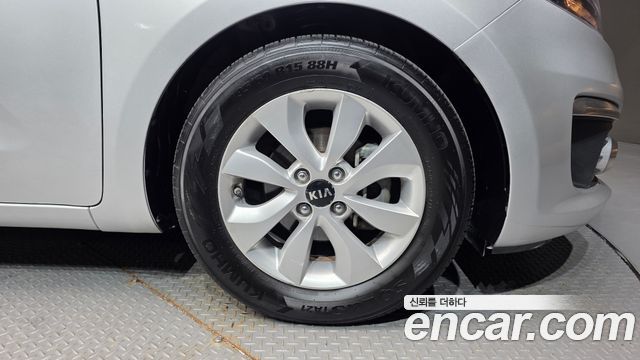Kia pride 2017 — photo 5