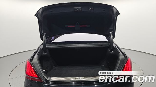 Genesis EQ900 2016 — photo 20