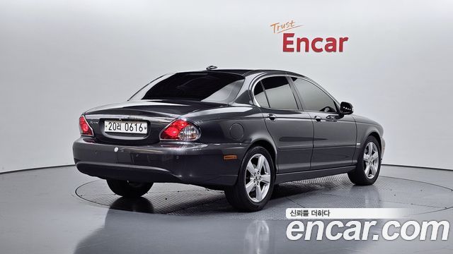 Jaguar X-TYPE 2009 — photo 2