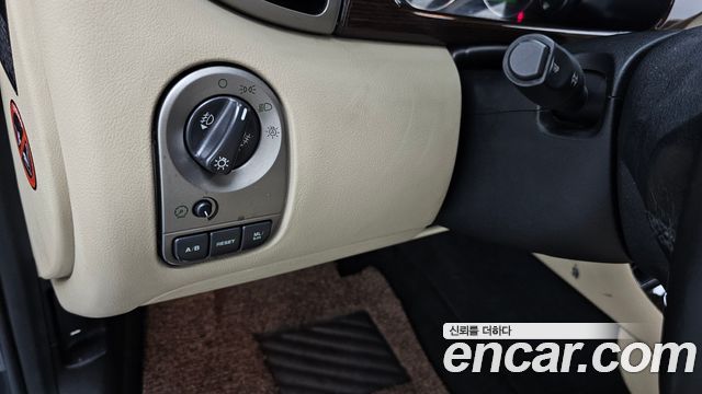 Jaguar X-TYPE 2009 — photo 17