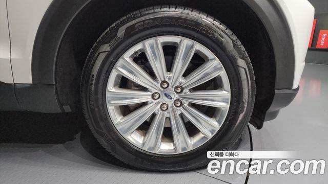 Ford Explorer 2021 — photo 5