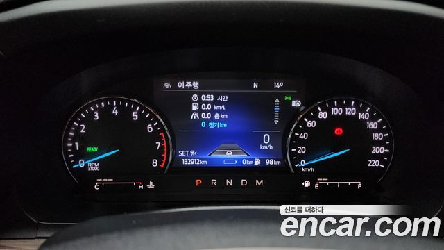 Ford Explorer 2021 — photo 8