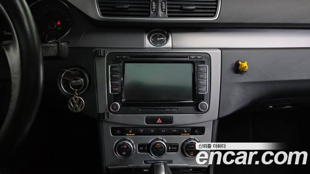 Volkswagen CC 2015 — photo 14