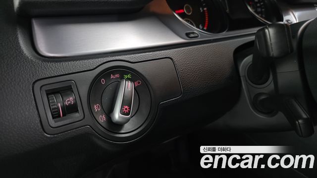 Volkswagen CC 2015 — photo 17