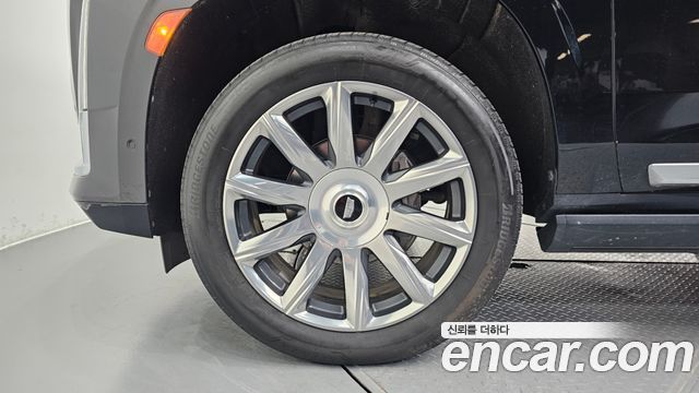 Cadillac Escalade 2022 — photo 5