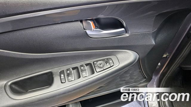 Hyundai Santafe 2021 — фото 14