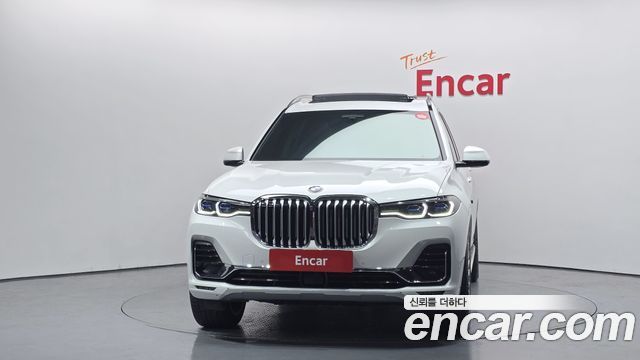 BMW X7 2021 — photo 3