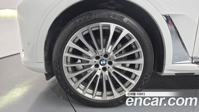 BMW X7 2021 — photo 5