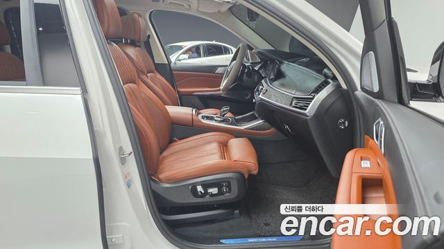 BMW X7 2021 — photo 10