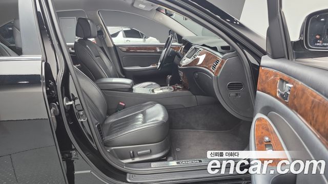 Hyundai Genesis 2008 — photo 10
