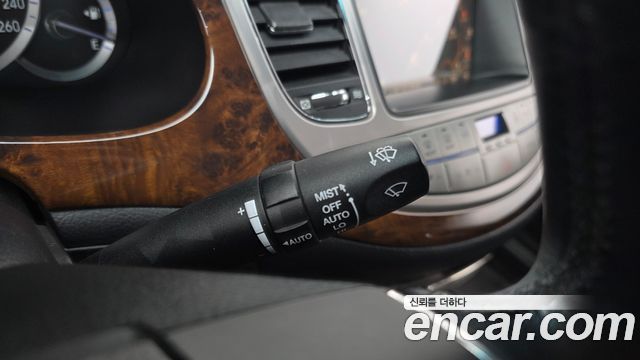 Hyundai Genesis 2008 — photo 20