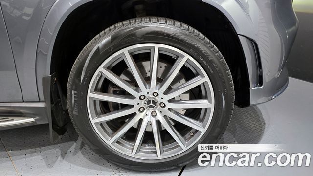 Mercedes-Benz GLS-Class 2020 — photo 5