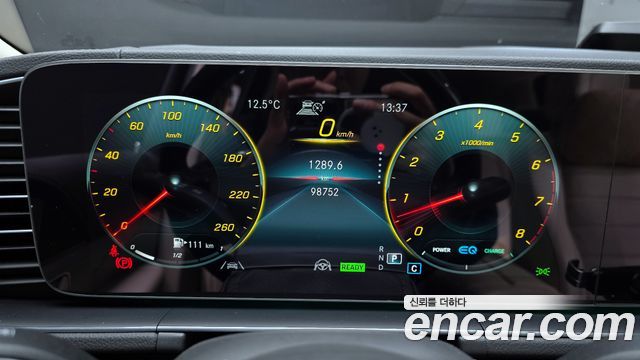 Mercedes-Benz GLS-Class 2020 — photo 8