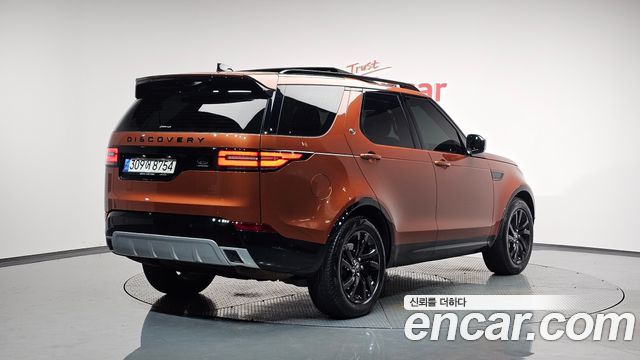 Land Rover Discovery 2020 — photo 2