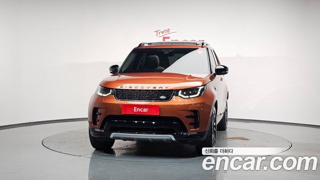 Land Rover Discovery 2020 — photo 3