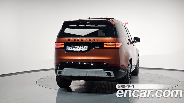 Land Rover Discovery 2020 — photo 4