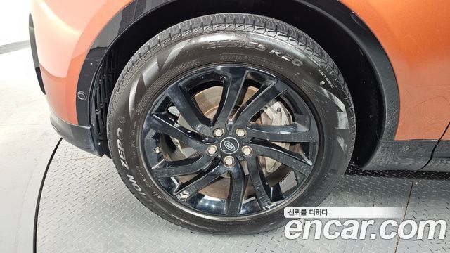 Land Rover Discovery 2020 — photo 5