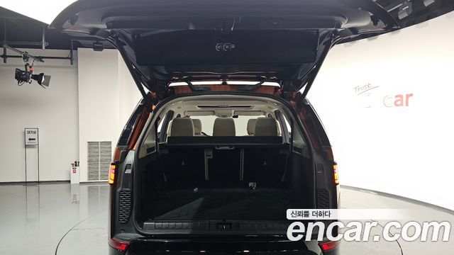 Land Rover Discovery 2020 — photo 20