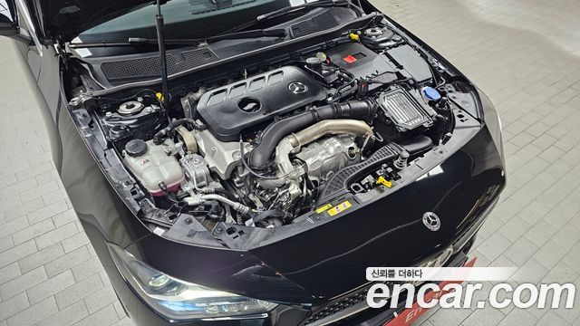 Mercedes-Benz CLA-Class 2025 — photo 6