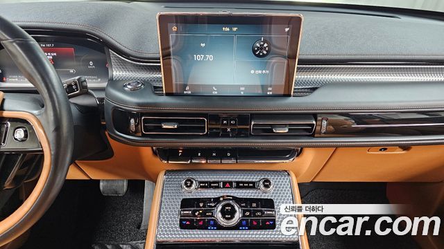 Lincoln Aviator 2020 — photo 14
