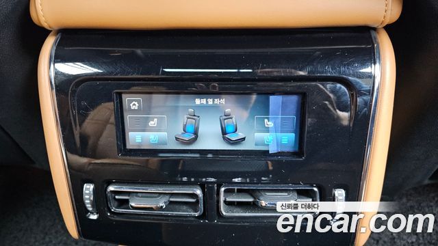 Lincoln Aviator 2020 — photo 18
