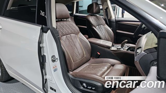 BMW Gran Turismo 2020 — photo 10
