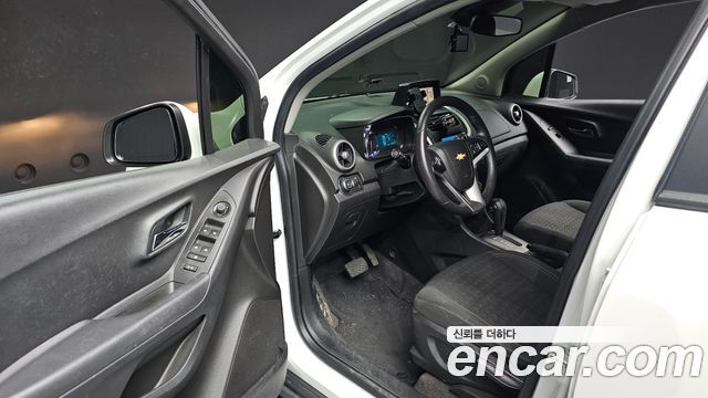 Chevrolet Korea Trax 2016 — photo 11