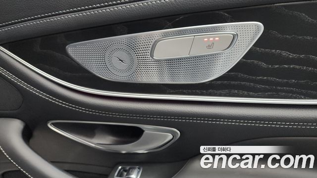 Mercedes-Benz CLS-Class 2022 — photo 24