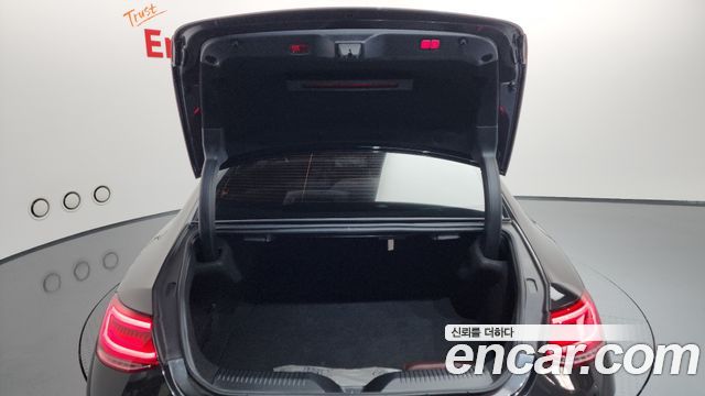 Mercedes-Benz CLS-Class 2022 — photo 26