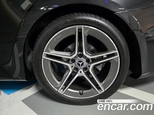 Mercedes-Benz CLS-Class 2022 — photo 7