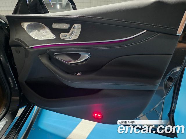 Mercedes-Benz CLS-Class 2022 — photo 33