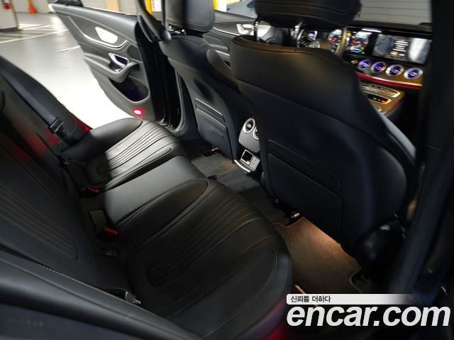 Mercedes-Benz CLS-Class 2022 — photo 34
