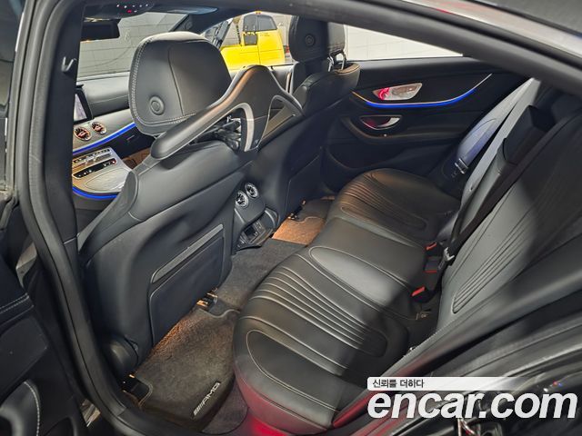Mercedes-Benz CLS-Class 2022 — photo 36