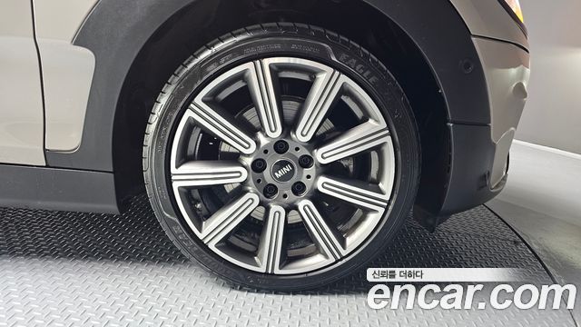 Mini Clubman 2023 — photo 5