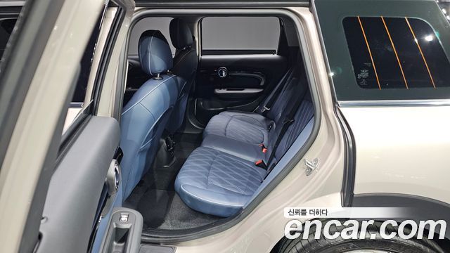 Mini Clubman 2023 — photo 11