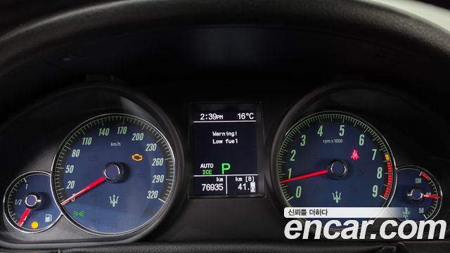 Maserati GranTurismo 2009 — photo 8
