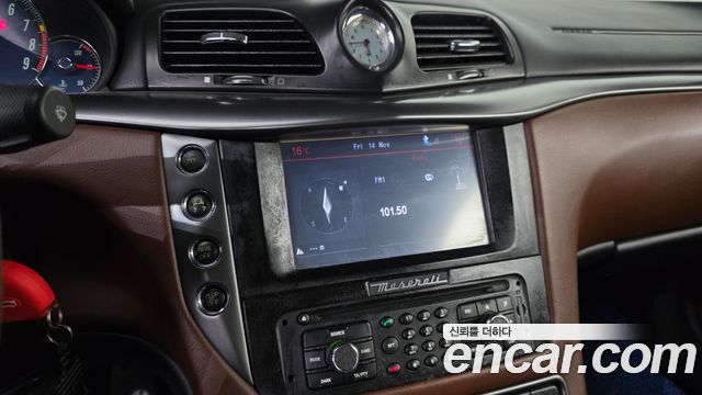 Maserati GranTurismo 2009 — photo 14