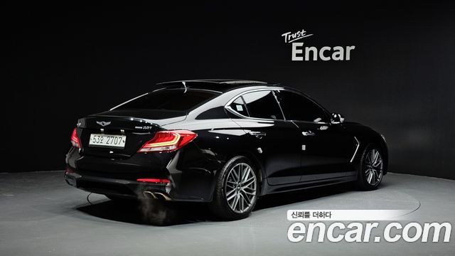 Genesis G70 2018 — photo 2