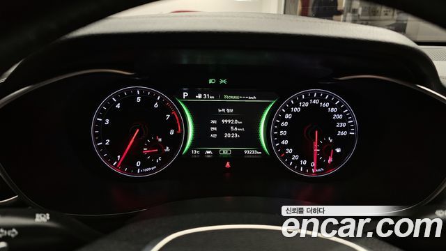 Genesis G70 2018 — photo 9
