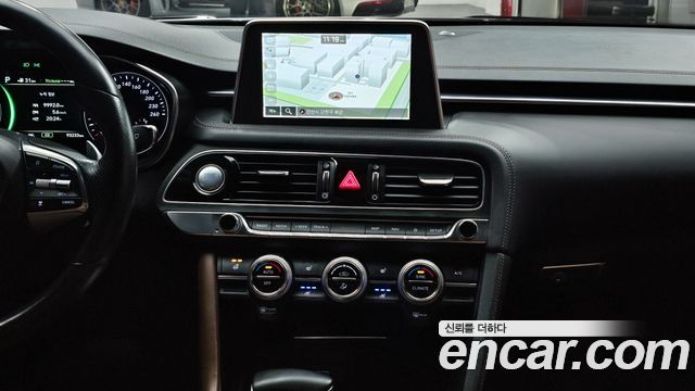Genesis G70 2018 — photo 19